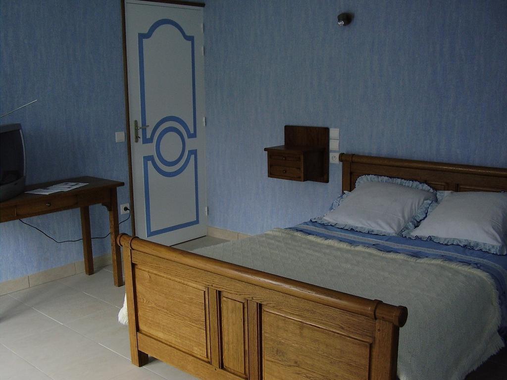Bed and Breakfast Le Relais Postal Courson Экстерьер фото